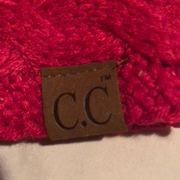 C.C Exclusive Headband - Picture 3 of 3